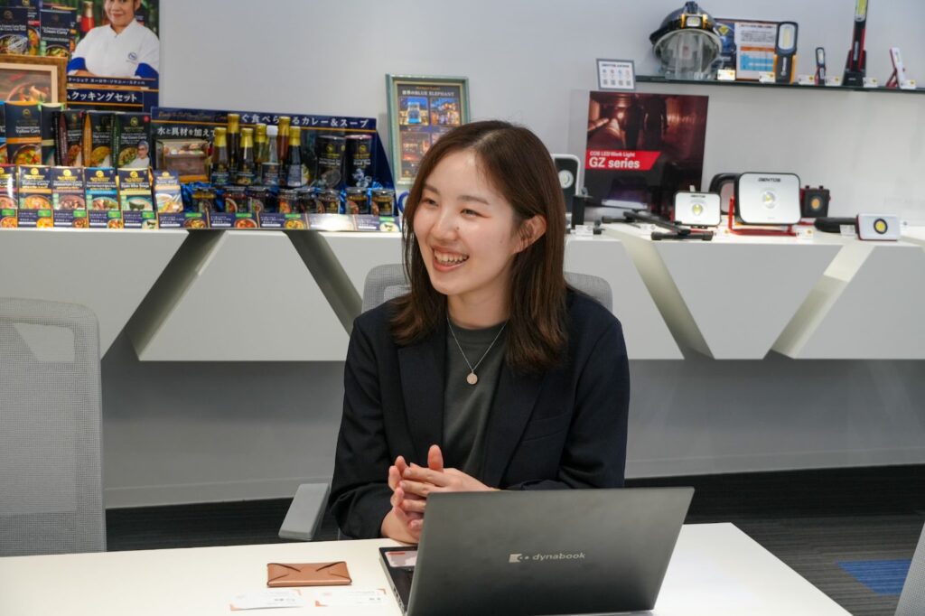 制作プロモーション課の主任・細田さん