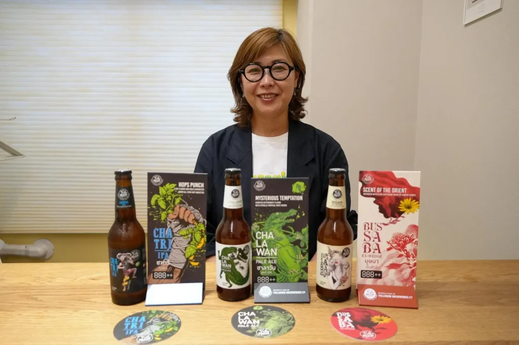 相川さんと「チャトリーIPA」・「チャラワンペールエール」・「ブッサバーEX‐ヴァイス」