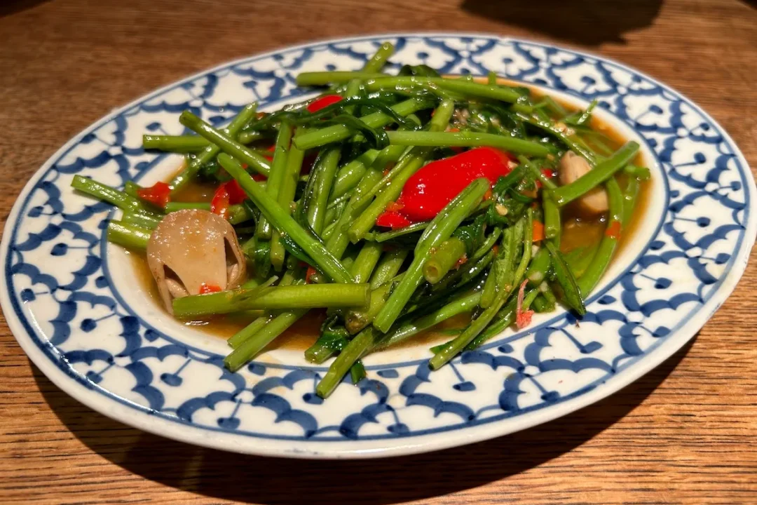 タイ料理バル タイ象のパックブン