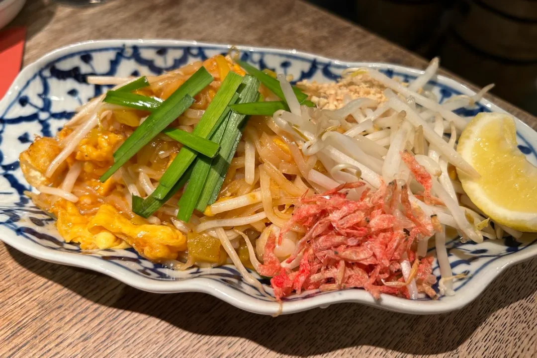 タイ料理バル タイ象のパッタイ