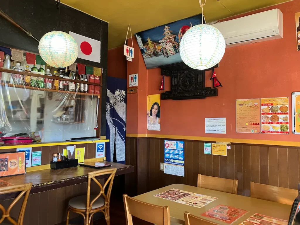 ガネーシャの店内