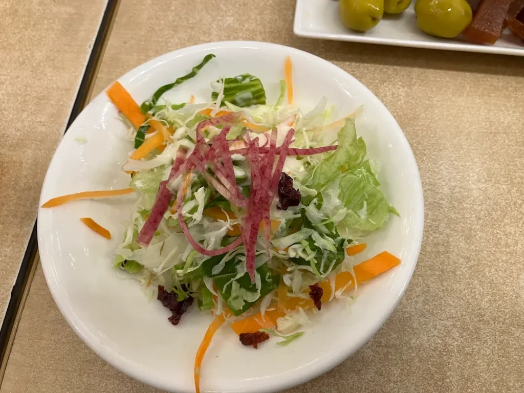 レストラン ザクロのサラダ