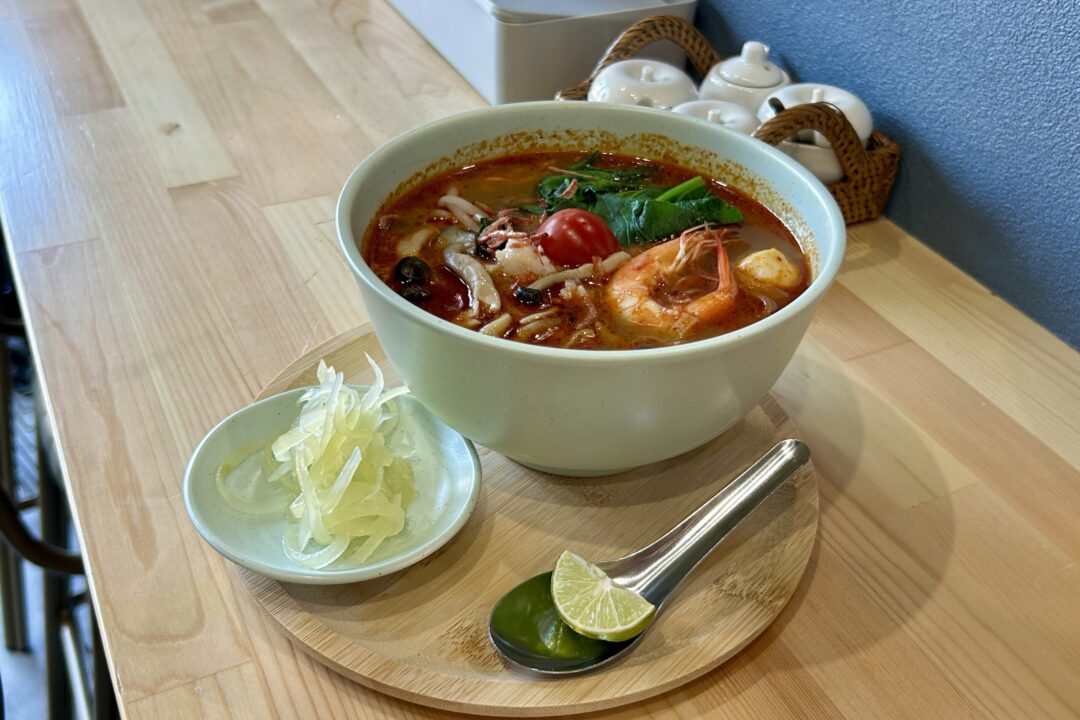 タイ衆酒場 トムヤミーのエビ香る！旨辛トムヤムラーメン