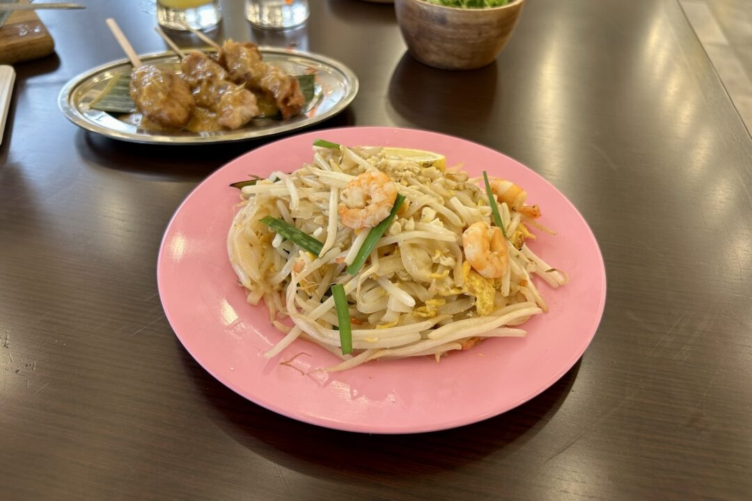 シャララ食堂のパッタイ